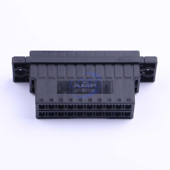 TE Connectivity 1-179555-8