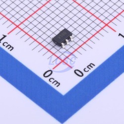 MICROCHIP TC74A5-3.3VCTTR