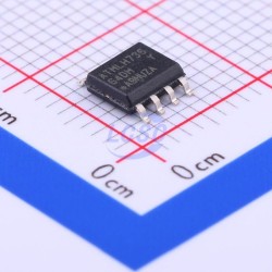 MICROCHIP AT24C64D-SSHM-T